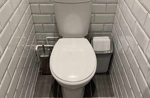 Hastings House | Apollo Guest House
