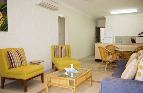 South Mission Apartment | Apollo Jewel Beachfront No 5