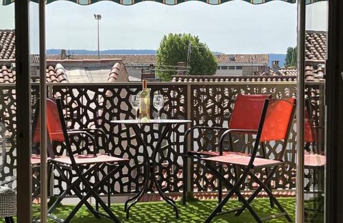 Maraussan Apartment | App'Art Frida & Oskar - 2 ch - Quartier calme & central - Terrasse - Grand confort - Wifi HD - 600m Grands Buffets