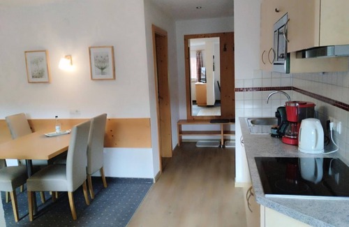 Leutasch Apartment | App. "edelweiss"/fewo, Dusche, WC, 1 Schlafraum - Haus Gehrenspitze