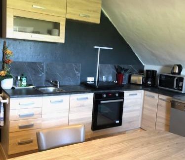 Saint-Philbert-de-Grand-Lieu Apartment | Appartement - LES COMBLES DU CHATEAU - Avec vue sur le lac - POUR 2 à 4 PERSONNES