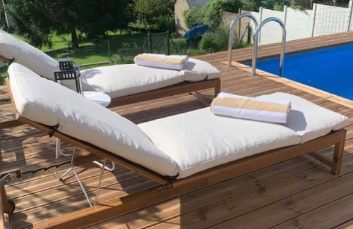 La Ferte-sous-Jouarre Apartment | Appart avec terrace proche Disney, Paris & Reims