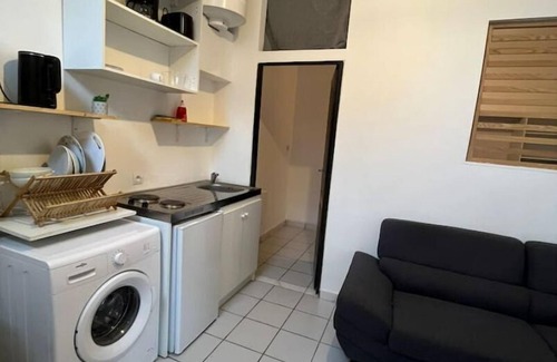 Roubaix Apartment | Appart Cosy 2P- Proche Métro, Lille à 15 min