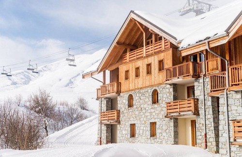 La Toussuire Condo | Appart Cosy Au Pied des Pistes | Sauna +Piscine