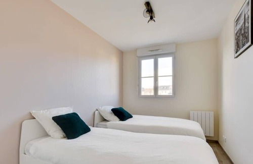 Magny-le-Hongre Apartment | APPART COSY QUARTIER CALME HYPER CENTRE PARKING