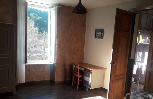 Villeseque-des-Corbieres House | Appartement 120m2 Dans Maison de Maitre