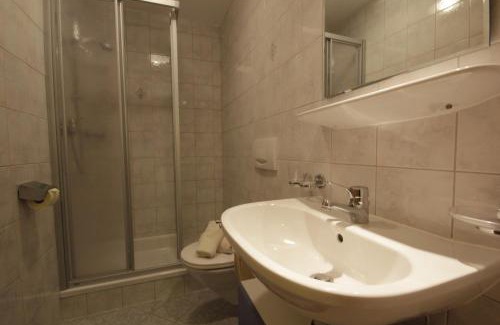 Ried im Oberinntal Apartment | Appart Gfall