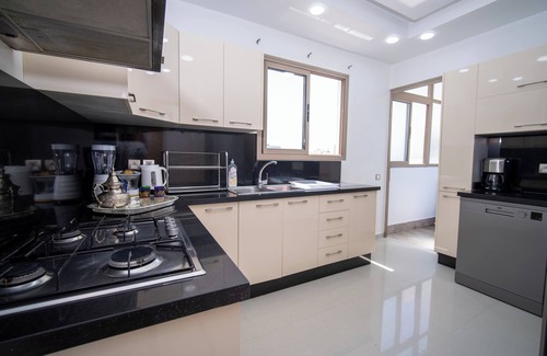 Casablanca Apartment | Appart Luxe confort ,Centre Casablanca, Proche CFC
