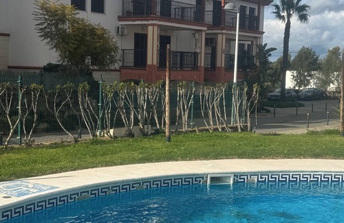Costa Esuri Apartment | Appart south spain Portugal Algarve with roof top pool 10 min from beaches.