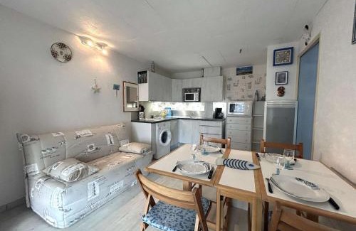 Saint-Hilaire-de-Riez Apartment | Appart T2 4 pers près plage avec terrasse, garage, St Hilaire de Riez - FR-1-224-819