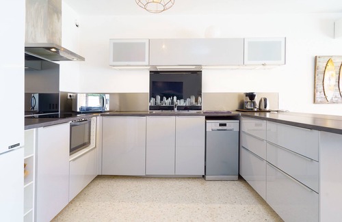 Carnon-Plage Apartment | Appart T3 for 6 people DRC, in front of the sea with private access direct beach