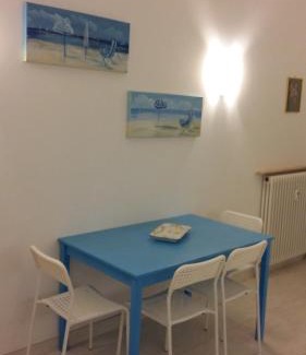 Borghetto Santo Spirito Apartment | Appartamento al mare con giardino