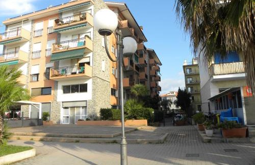 San Bartolomeo al Mare House | Appartamento SanBart Mare