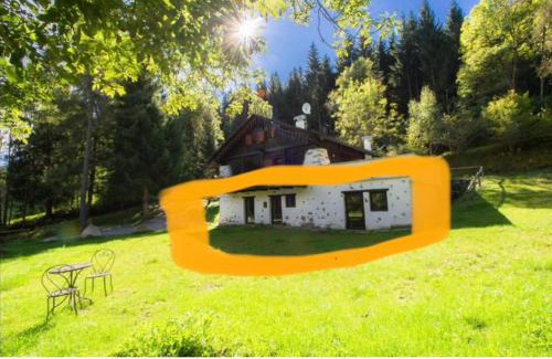 Mezzana House | APPARTAMENT La locanda nel bosco