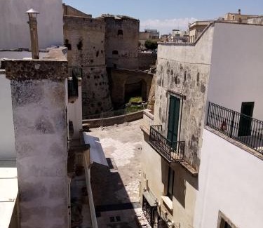 Otranto Historic Centre Apartment | Appartamenti La Gina & La Palmira