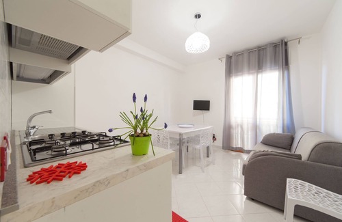 Trapani Apartment | AppartamentitrapaniDueC Red Apartment X3