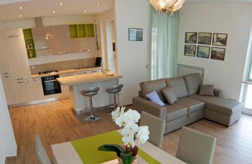 Stresa Apartment | Appartamento Azalea Stresa