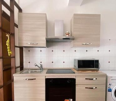 Vezzano Ligure Apartment | Appartamento comodo per Lerici e 5 Terre