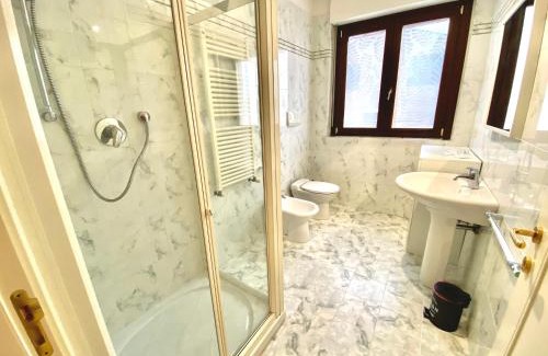 Pescara Apartment | Appartamento con posto auto riservato tra spiaggia, centro, stazione ed ospedale