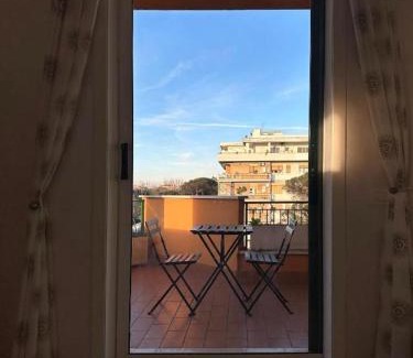 Quartiere XXXIV Lido di Ostia Levante Apartment | Appartamento con Terrazza