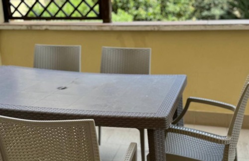 Quartiere XX Ardeatino Apartment | Appartamento con Terrazza Relax e Confort