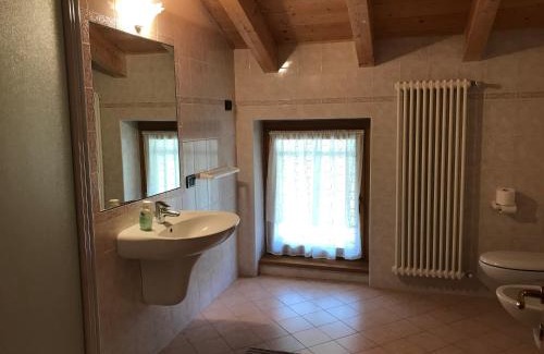 Ronzo-Chienis Apartment | Appartamento da Pia e Rinaldo