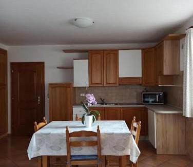 Molveno Apartment | Appartamento Emma