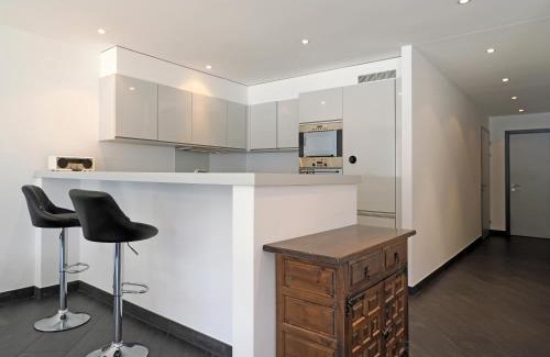 Muralto Apartment | Appartamento fronte lago