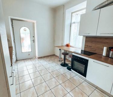 Minusio Apartment | Appartamento in villa antica a pochi passi dal lago