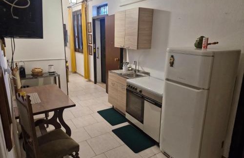 Monserrato Apartment | Appartamento indipendente Monserrato Policlinico - casa vacanze