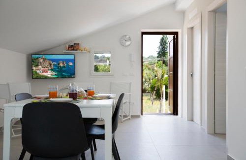 Scopello Apartment | Appartamento Limone in Splendida villa Nature al mare di Scopello Zingaro