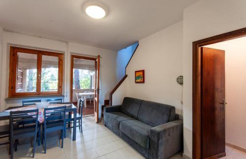 Principina a Mare Apartment | Appartamento Manta Civico 76