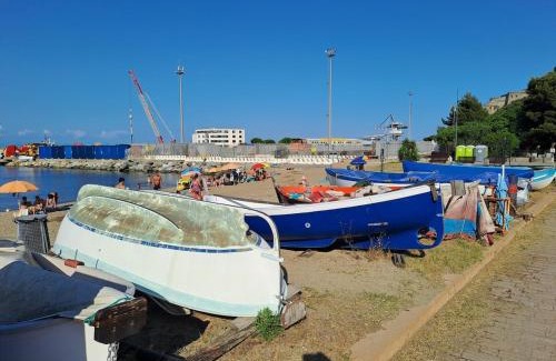 Vado Ligure Apartment | Appartamento Miramare