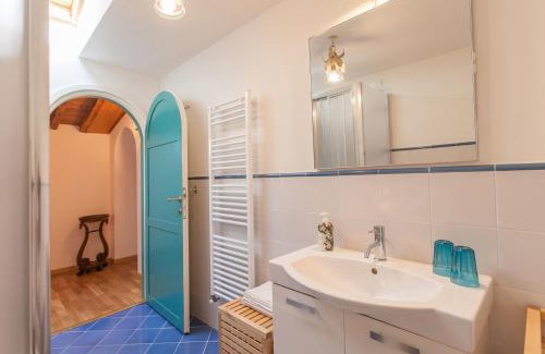 Santa Maria Novella Apartment | Appartamento Montebello