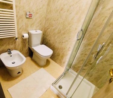 San Terenzo Apartment | Appartamento N6 San Terenzo Lerici-4 posti letto-parcheggio privato- aria condizionata
