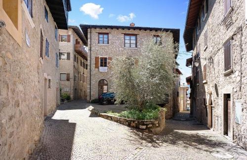 Canale di Tenno Apartment | Appartamento nel cuore di Tenno