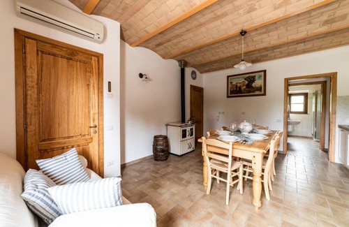 Certaldo Apartment | Appartamento nella Campagna di Certaldo Il Ciliegio