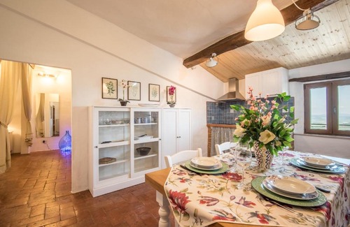 Radicondoli Apartment | Appartamento Panoramico