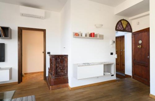 Siena City Centre Apartment | Appartamento panoramico San Martino 12