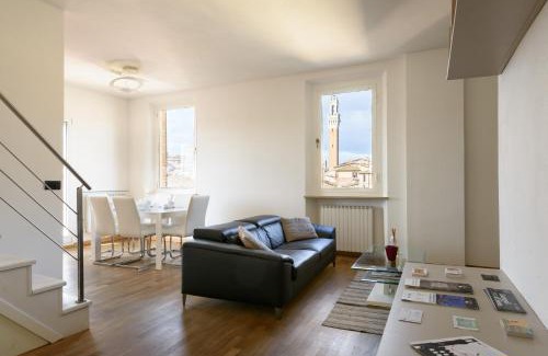 Siena City Centre Apartment | Appartamento panoramico San Martino 12