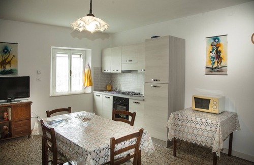 Chianni Apartment | APPARTAMENTO "STELLA" NEL CUORE DELLE HILL PISANE