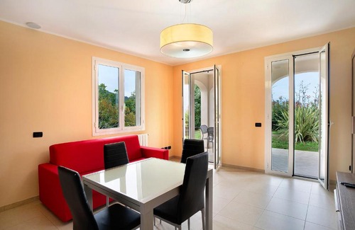 Vallebona Apartment | Appartamento Vallebona