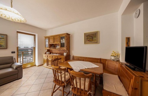 Castello-Molina di Fiemme Apartment | Appartamento Viola