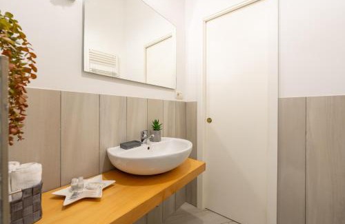 Montecalvario Apartment | Appartamento Via Toledo 55 - Palazzo della Porta