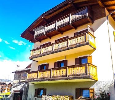 Moena Apartment | Appartamento Vista Dolomiti by GoNewLocation