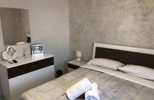 Lamezia Terme Apartment | Appartamento zona aeroporto
