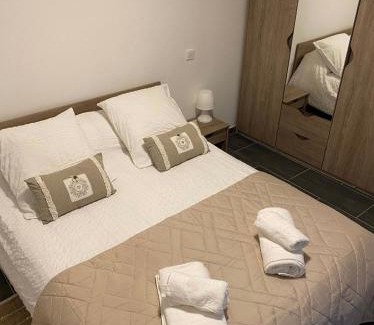 Santa-Reparata-di-Balagna Apartment | Appartements T2 Rez de villa à Santa Reparata di Balagna