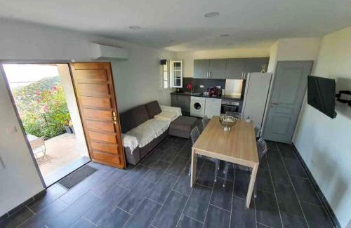 Santa-Reparata-di-Balagna Apartment | Appartements T2 Rez de villa à Santa Reparata di Balagna