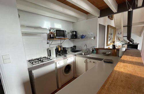 Sauzon Apartment | Appartement 3 VUE MER Quai Guerveur Port DE Sauzon