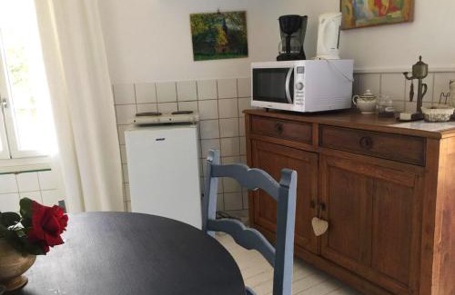 Saint-Genis Apartment | Appartement charmant a Saint Genis des Fontaines avec terrasse 35 m²